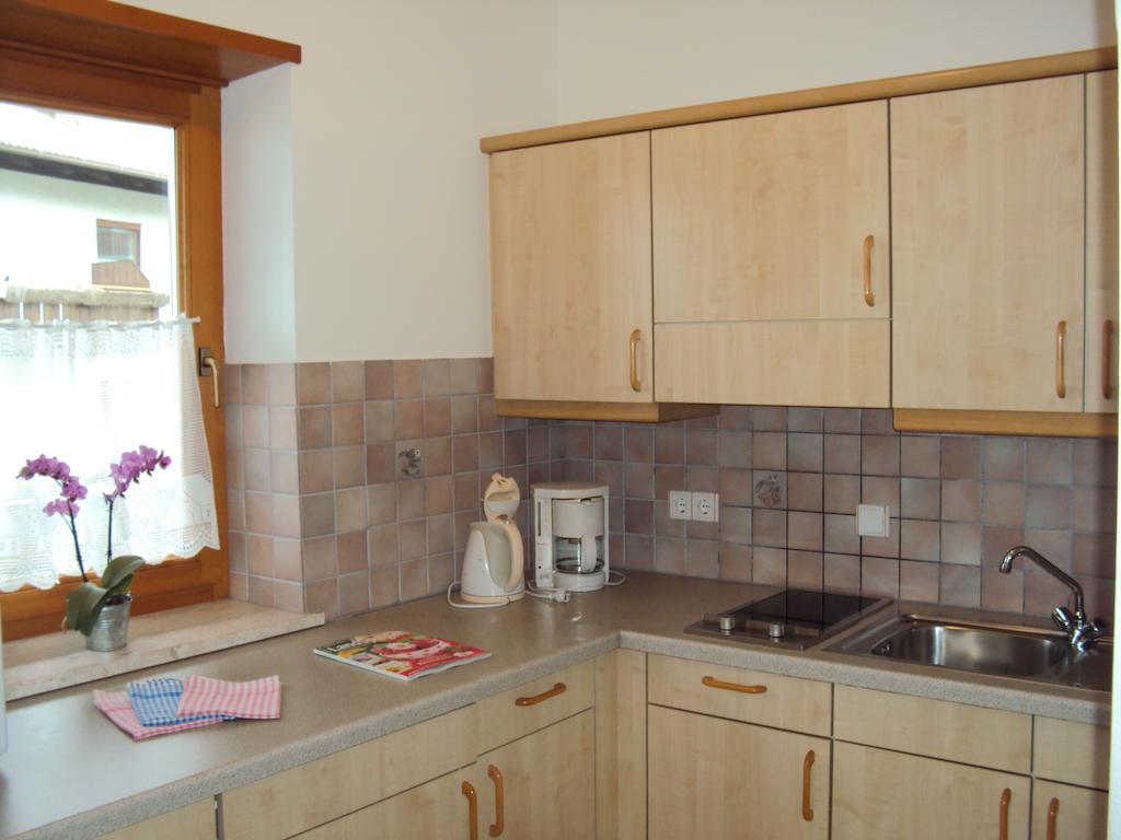Residence Krone Scena Quarto foto